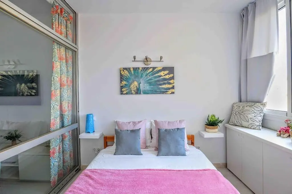 Tropical Holiday Apartment - Parking, Wifi, Ac 토레몰리노스 스페인